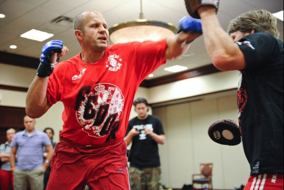 fedor henderson strikeforce mma