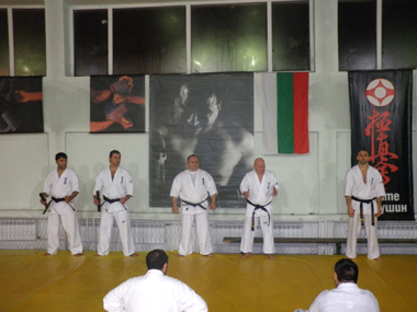 карате