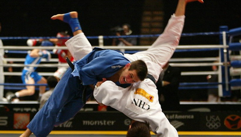 Босът на Галатасарай желае да издигне българското самбо и джудо