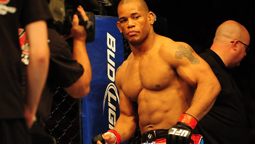 Hector Lombard ще работи съвместно с диетолога Mike Dolce