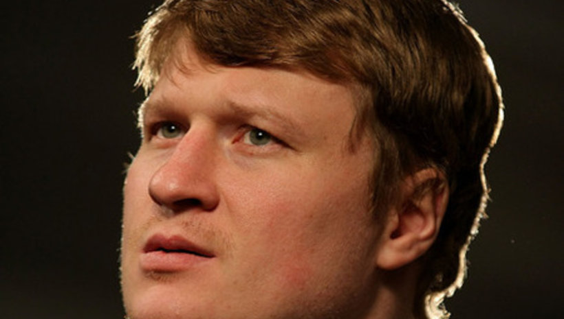 Българин стана съветник на Поветкин