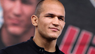 Junior dos Santos смята, че нокаута му е невероятен
