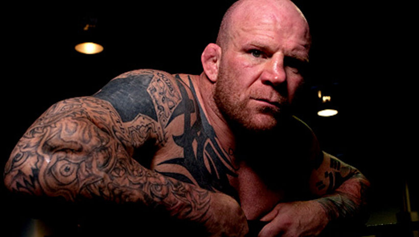 Jeff Monson събмитнат за пръв път от 14 години насам