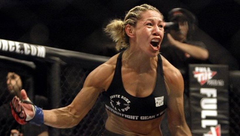 Cris Cyborg: Ronda Rousey е леко психично болна
