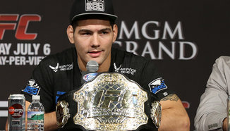 Chris Weidman срещу Vitor Belfort на 24-ти май