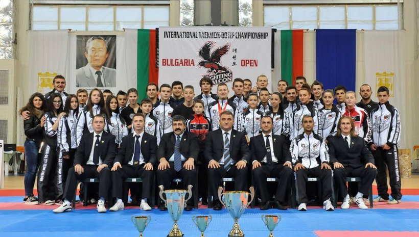 Фолкън размаза конкуренцията на България Оупън 2014