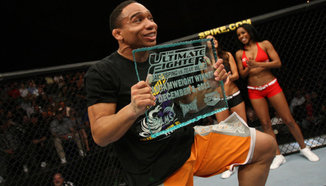 John Dodson срещу Zach Makovsky на 23 май