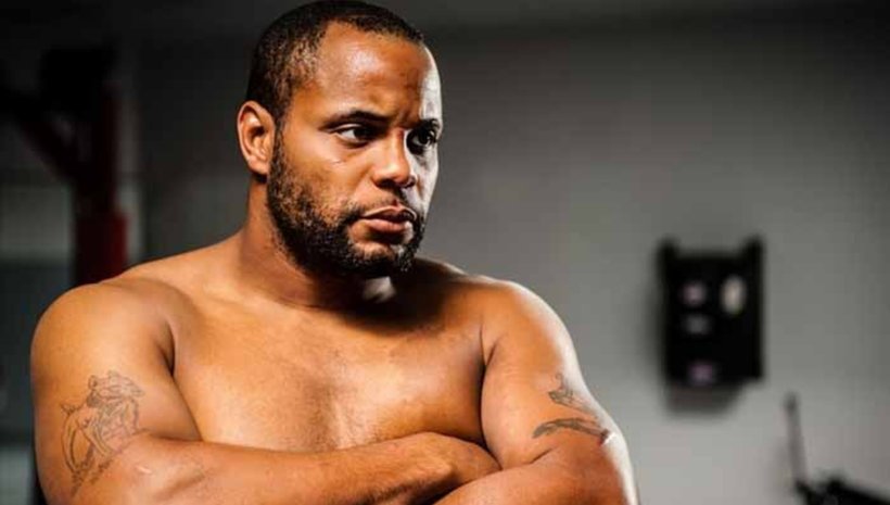 Cormier: Жал ми е за Bader