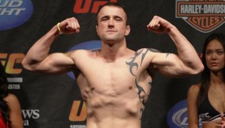 Paul Taylor срещу Sam Stout в преговори за UFC 121