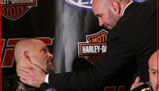 Dana White с коментар за трилогията Ortiz - Liddell 3