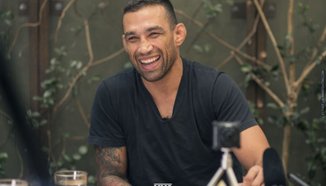 Fabricio Werdum преговаря с WWE