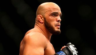 Ilir Latifi: Luke Rockhold не заслужава да се бие с доказани бойци в полутежка категория