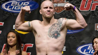Kyle Noke срещу Rob Kimmons в UFC 122
