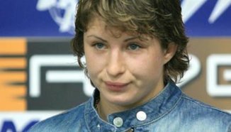 Шампионите в борбата изпратиха 2010 година с торта и шампанско