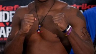 Ovince St. Preux срещу Abongo Humphrey в Strikeforce Challengers