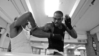 Jon Jones: Moга да победя Anderson Silva 