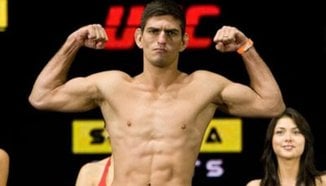 Paulo Thiago ще участва в UFC 142 в Бразилия