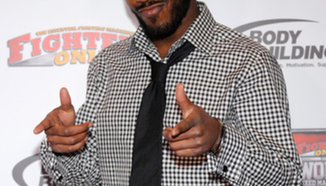 Jon Jones срещу Dan Henderson?
