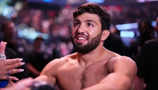 Арман Царукян с прогноза за мача между Ислам Махачев и Дъстин Поарие на UFC 302