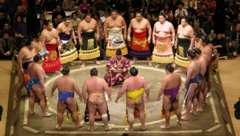 Хакухо по драматичен начин спечели за 22-и път Купата на Императора