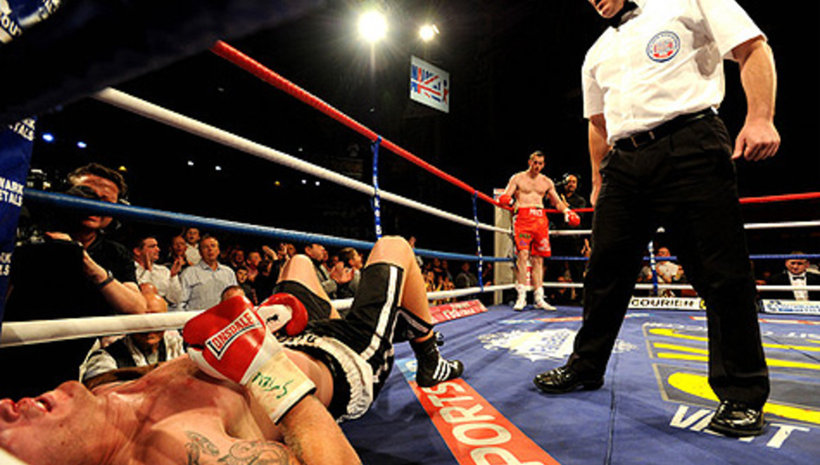 Франк Малоуни ще вдига футболния „Ливърпул” с боксьор