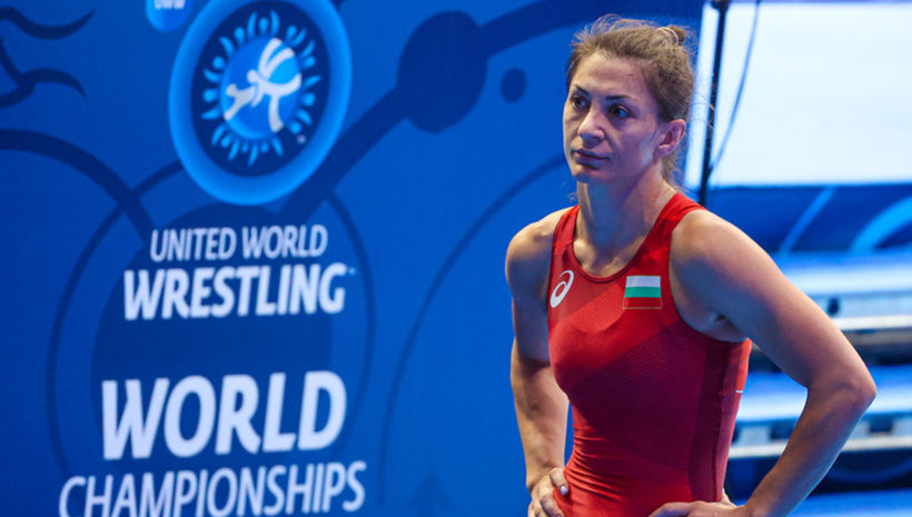 Двукратна олимпийска шампионка застана на пътя на Евелина