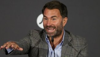 Еди Хърн промени мнението си: Избра Тайсън Фюри да победи Олександър Усик