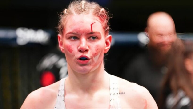 Аудиозапис след бруталния шамар, който UFC състезателка нанася на треньора си