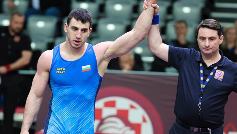 Семен Новиков стартира на &#039;Никола Петров&#039;, Милов се завръща