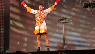 Steve Mckinnon нокаутира Frank Munoz