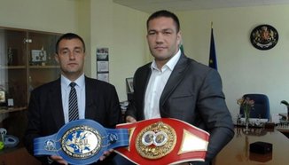 Кобрата: Има много мачове, докато стигна до Кличко