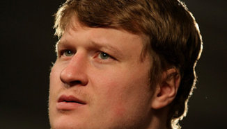 Поветкин защитава титлата на 14 юли