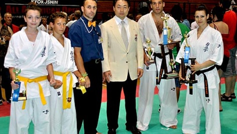 Триумф на отбора на Емил Костов в Ню йорк