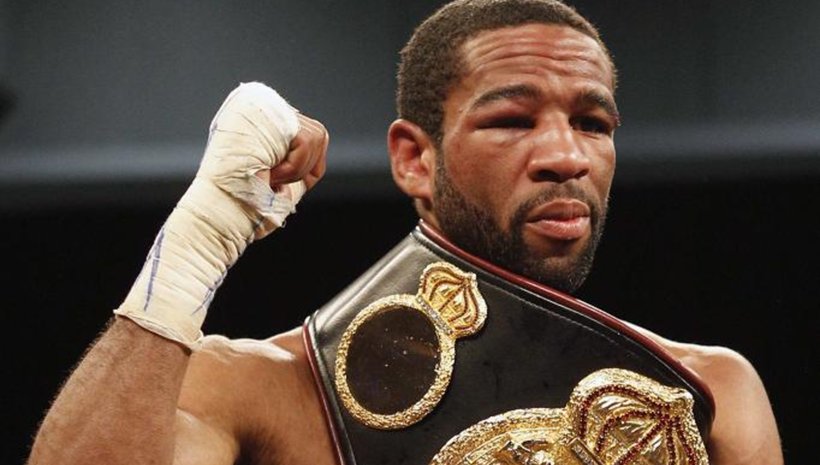 Питърсън се завръща на 22 февруари срещу Холт