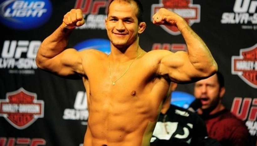 Junior dos Santos се развел преди UFC 155